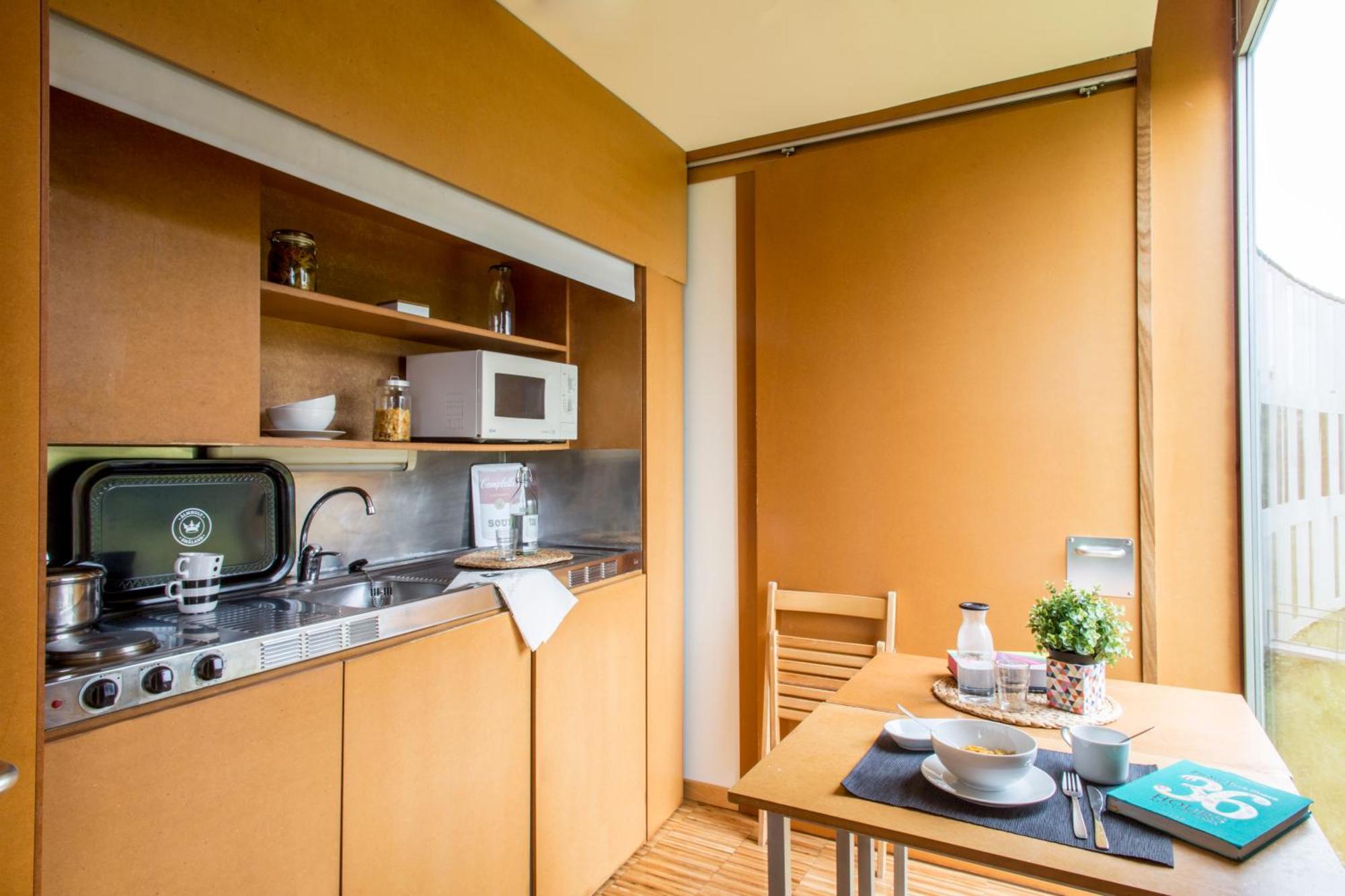Residencia Universitaria Resa O Castro Vigo Exteriör bild