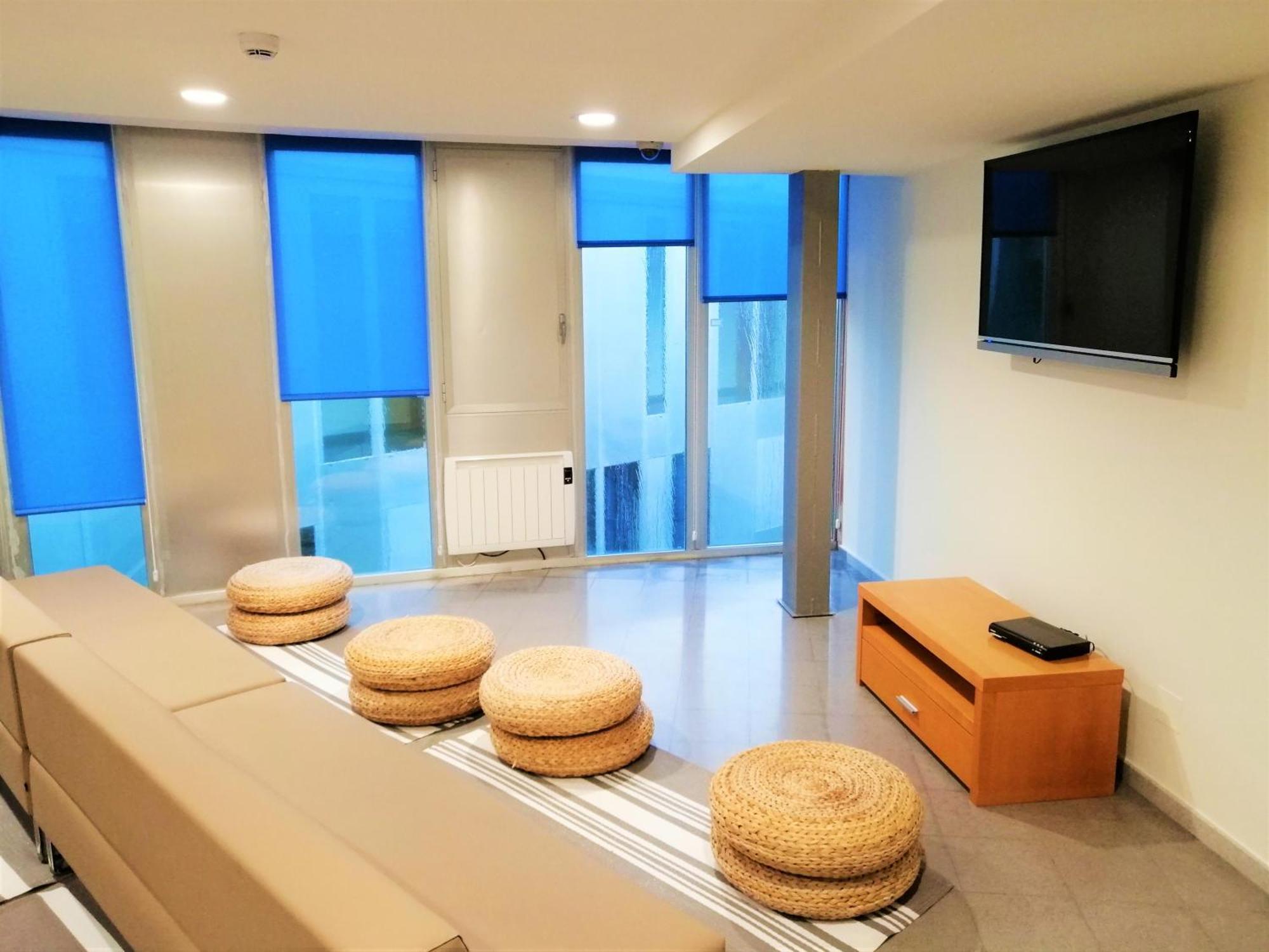 Residencia Universitaria Resa O Castro Vigo Exteriör bild