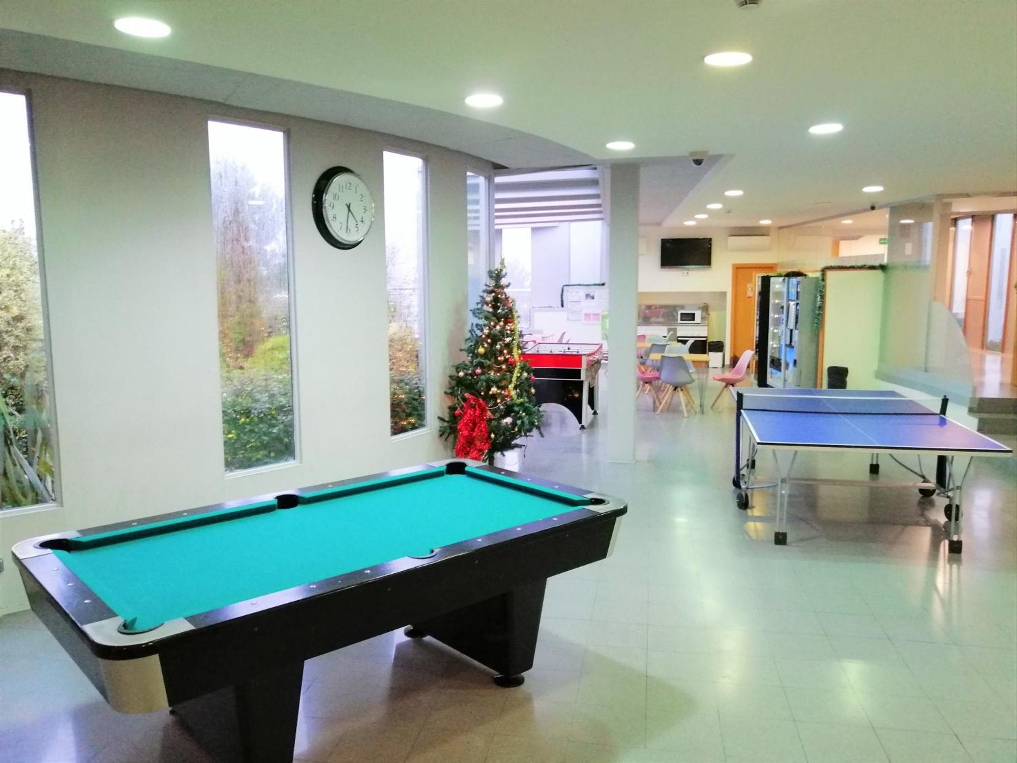 Residencia Universitaria Resa O Castro Vigo Exteriör bild